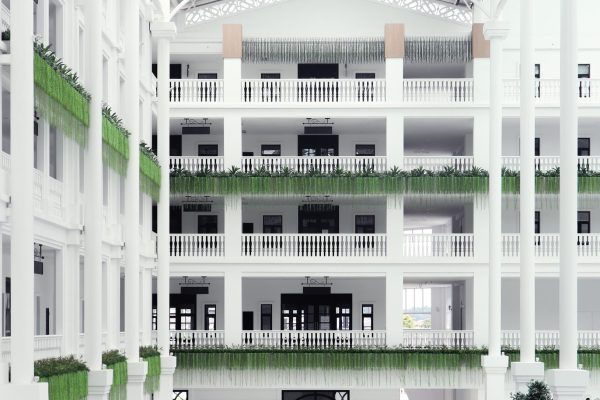 05 Atrium Full Height
